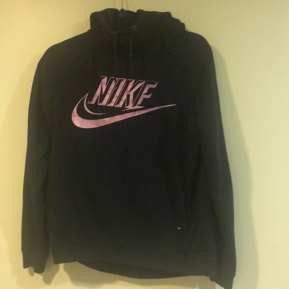 Nike Women’s small hoodie sweater